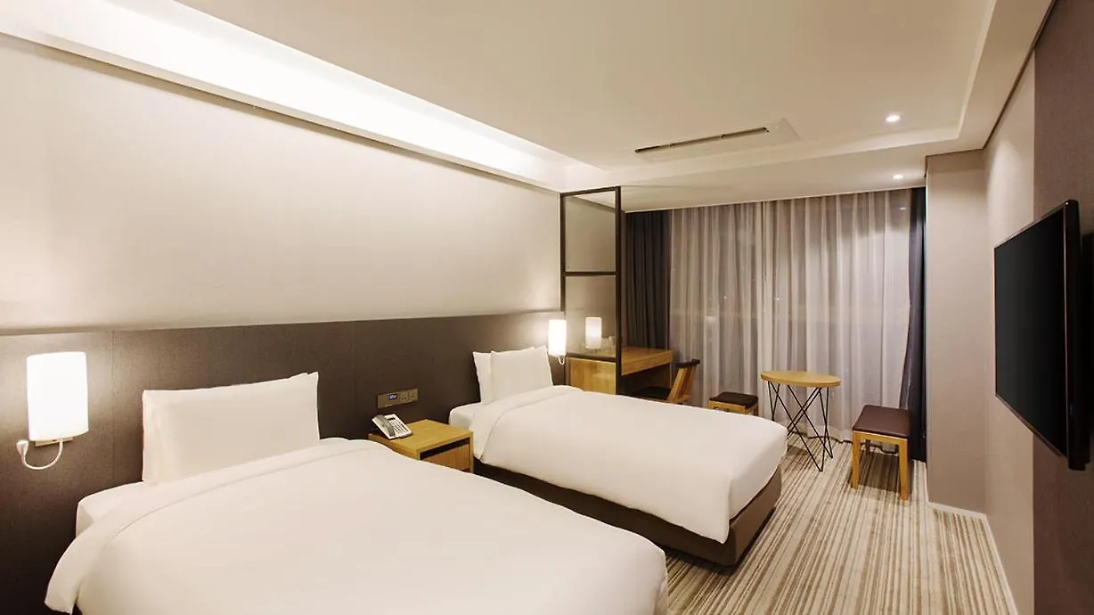 Island Hotel Ciudad Metropolitana de Busan 0*,